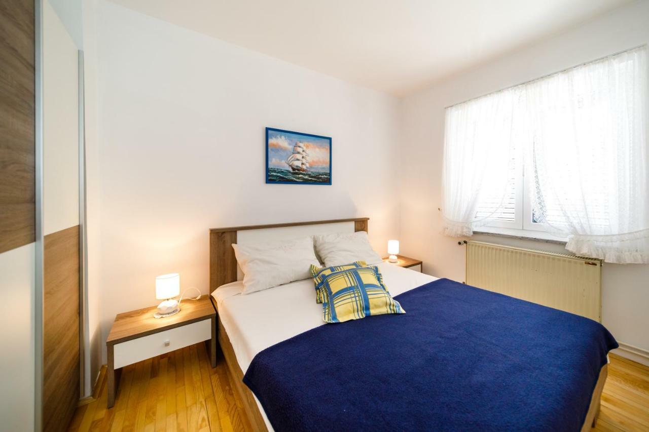 Apartment Anton Крк Экстерьер фото